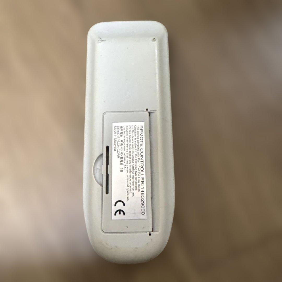 EPSON エプソン プロジェクター EB-S05