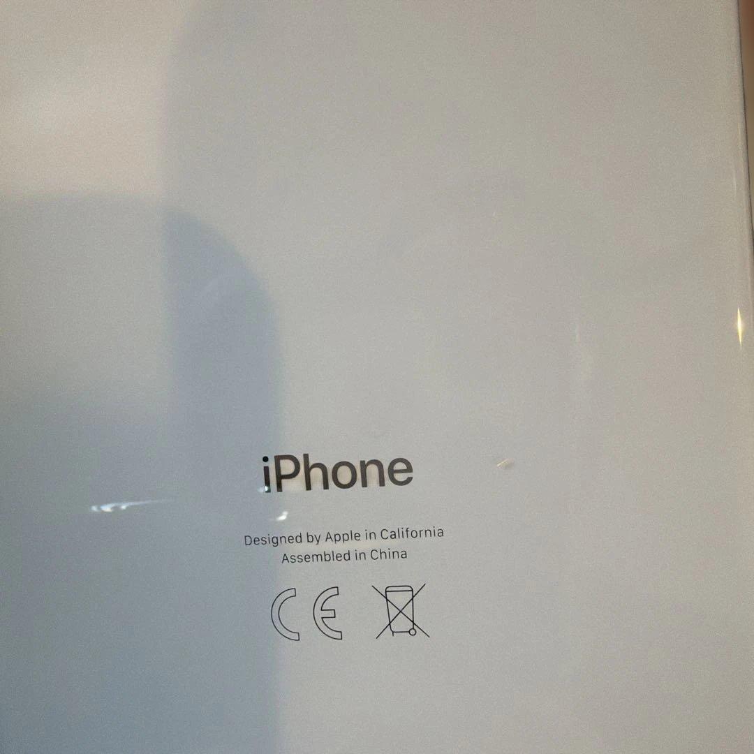 iPhone 8 Plus 64GB シルバー動作良好 画面割れなしSIMフリー