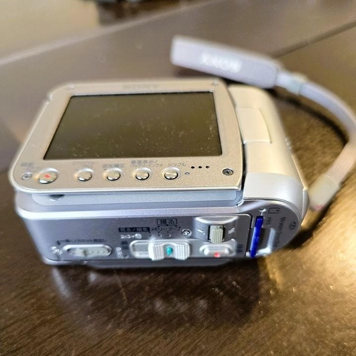 （完動品）SONYハンディカム DCR-PC55 ビデオカメラ 他ケーブル一式