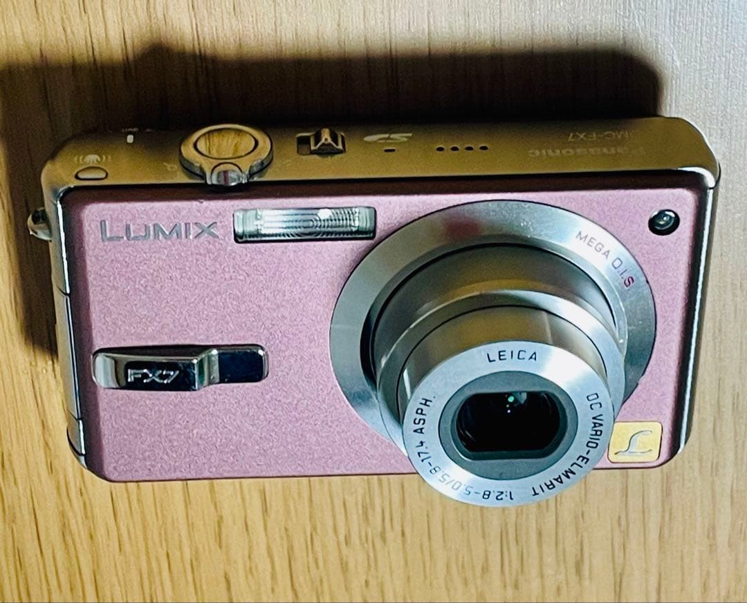 Lumix DMC-FX7 デジタルカメラ　動作未確認