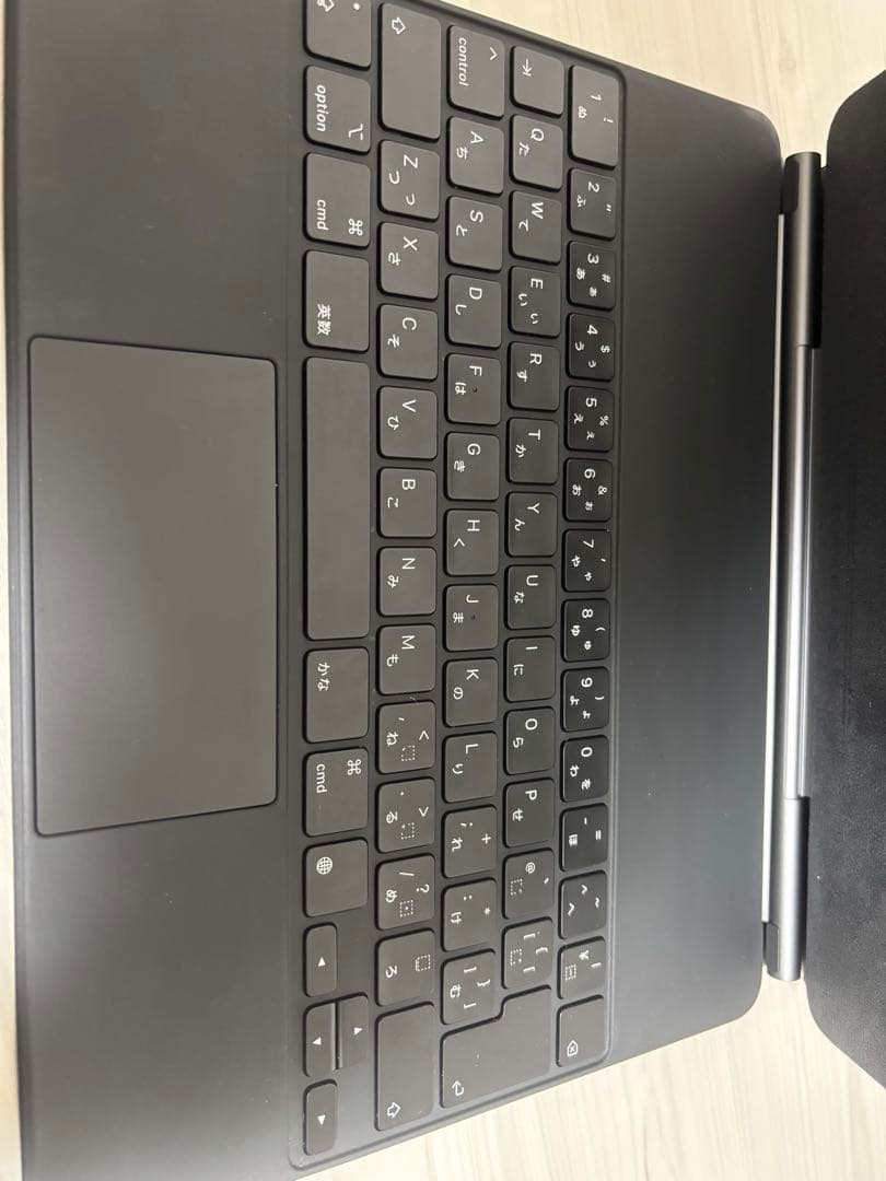 iPad Air13インチ　　　　M 2 カバー　純正