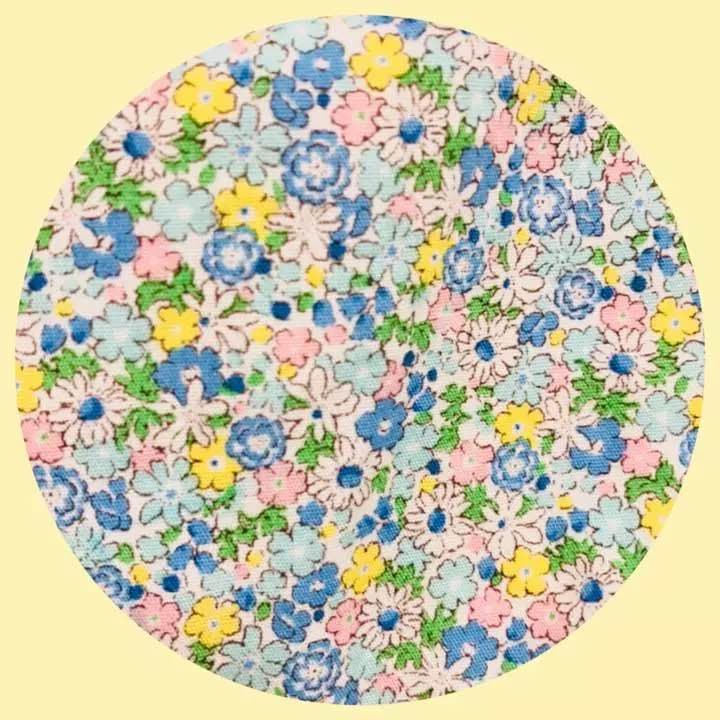 No.17 ♡緑小花のふかふか花びらスタイ♡