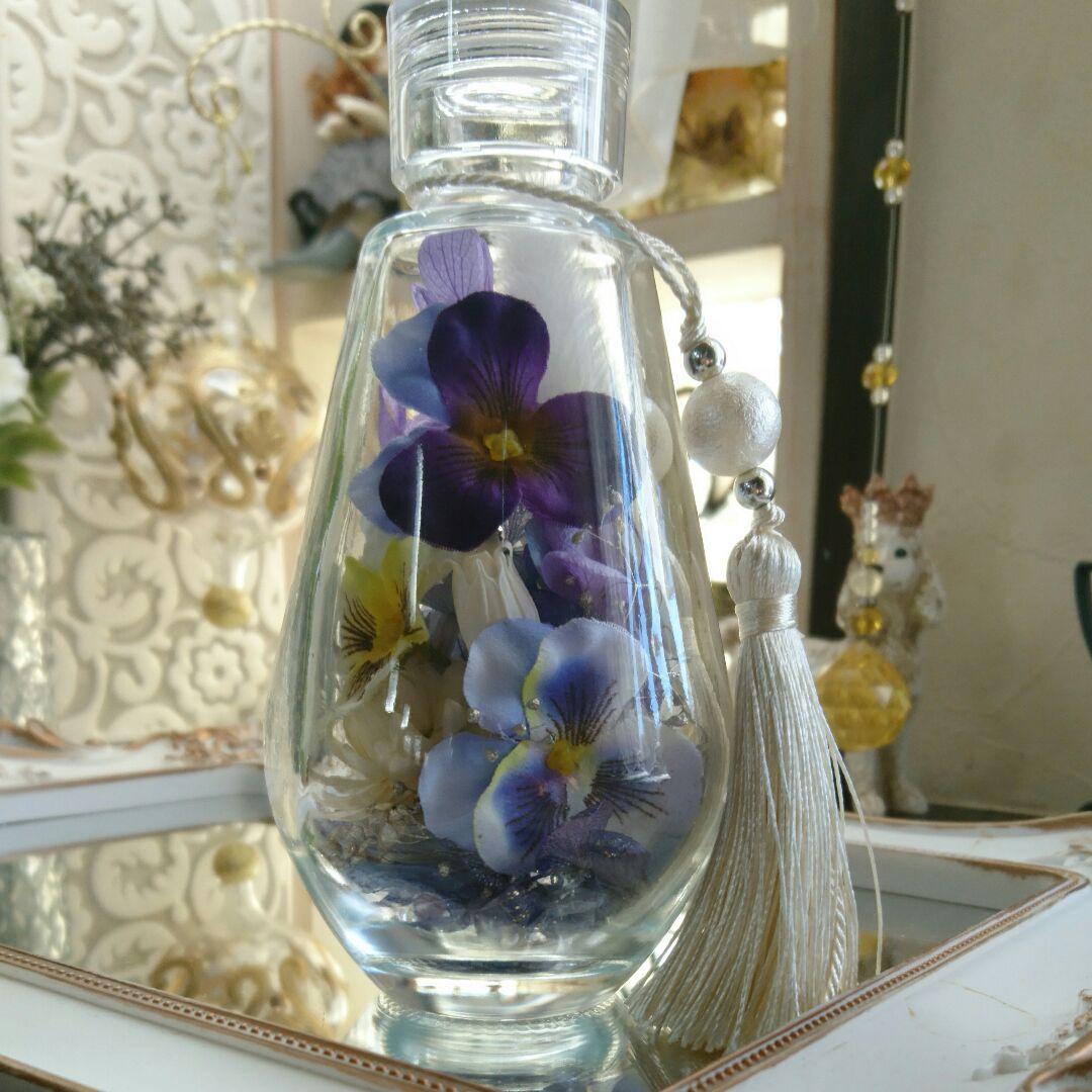 ◆ハーバリウム ＃111 パンジーのbottle.:*:・お仏花にも
