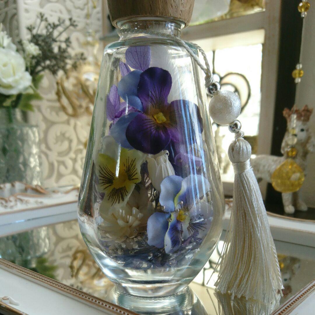 ◆ハーバリウム ＃111 パンジーのbottle.:*:・お仏花にも