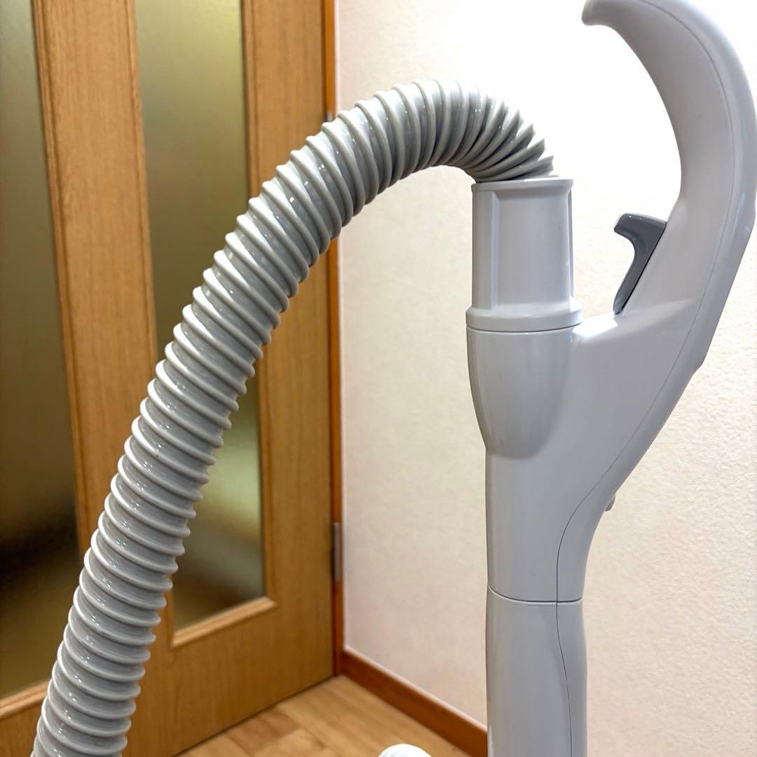 HITACHI 日立 CV-KP900M 掃除機 2024年製 紙パック付き