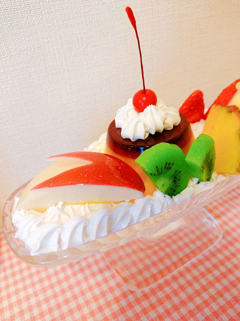 昭和レトロ 純喫茶の大きいプリンアラモード 食品サンプル