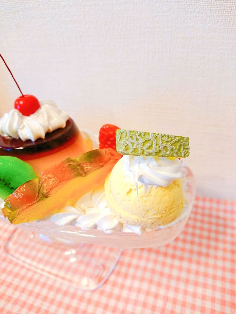 昭和レトロ 純喫茶の大きいプリンアラモード 食品サンプル