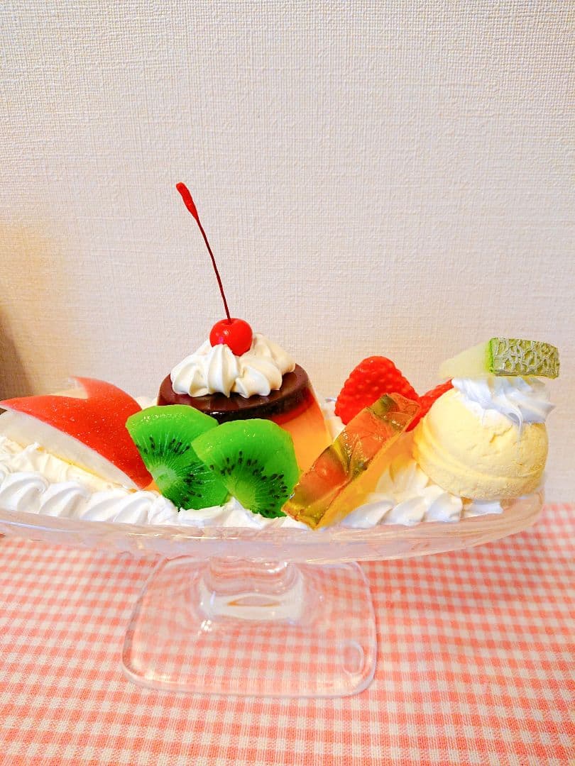 昭和レトロ 純喫茶の大きいプリンアラモード 食品サンプル