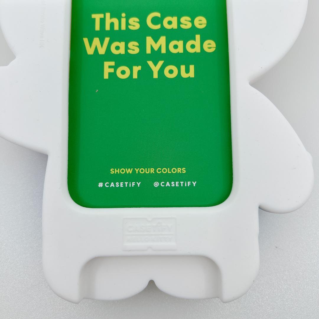 【美品】 HELLO KITTY CASETiFY iPhone 15 Pro
