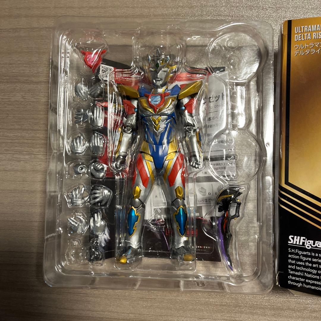 ウルトラマンZ S.H.フィギュアーツ ウルトラマンゼット デルタライズクロー