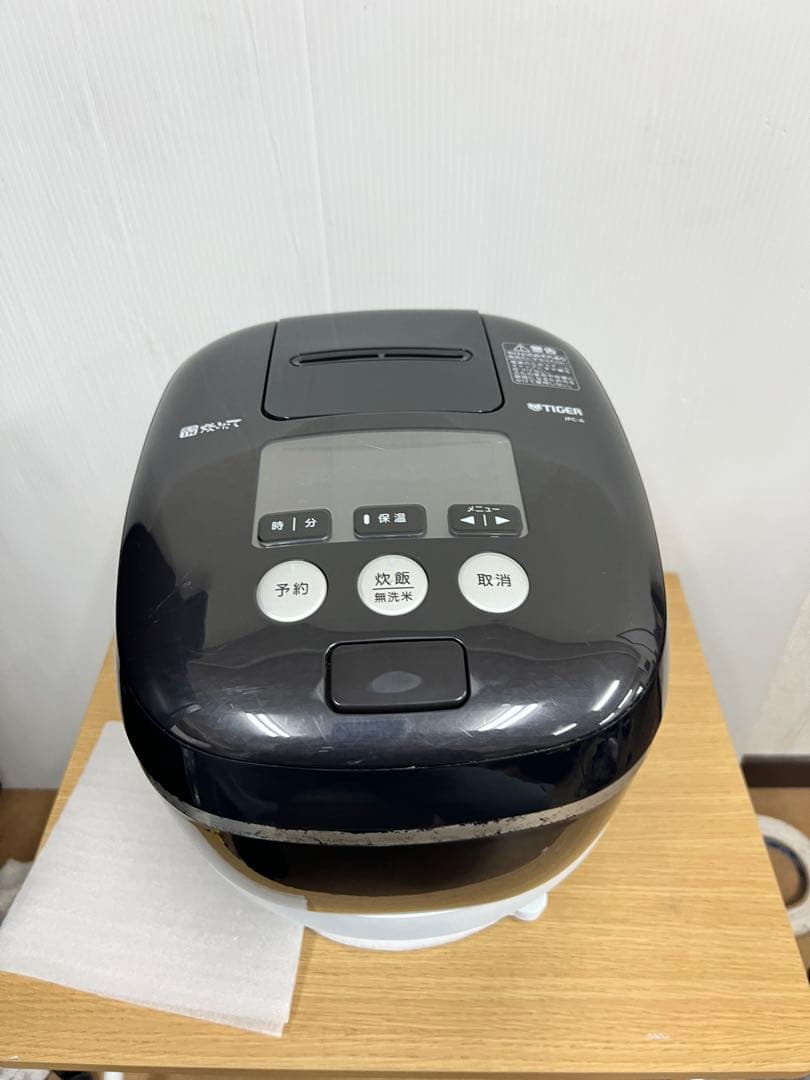 TIGER 圧力IH炊飯器 JPC-A102 1.0L 2018年製