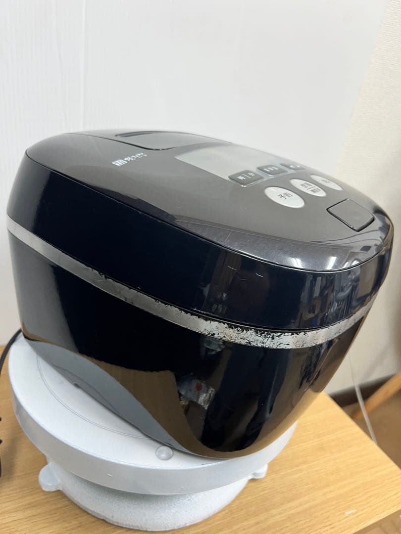 TIGER 圧力IH炊飯器 JPC-A102 1.0L 2018年製