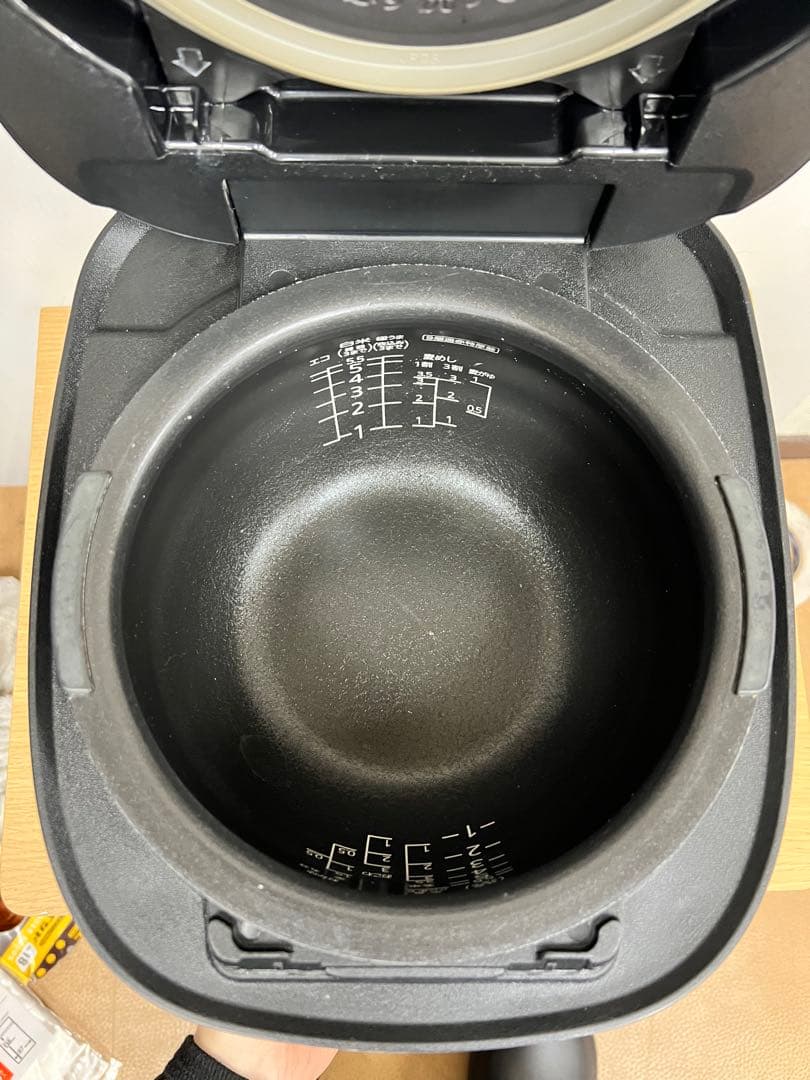 TIGER 圧力IH炊飯器 JPC-A102 1.0L 2018年製