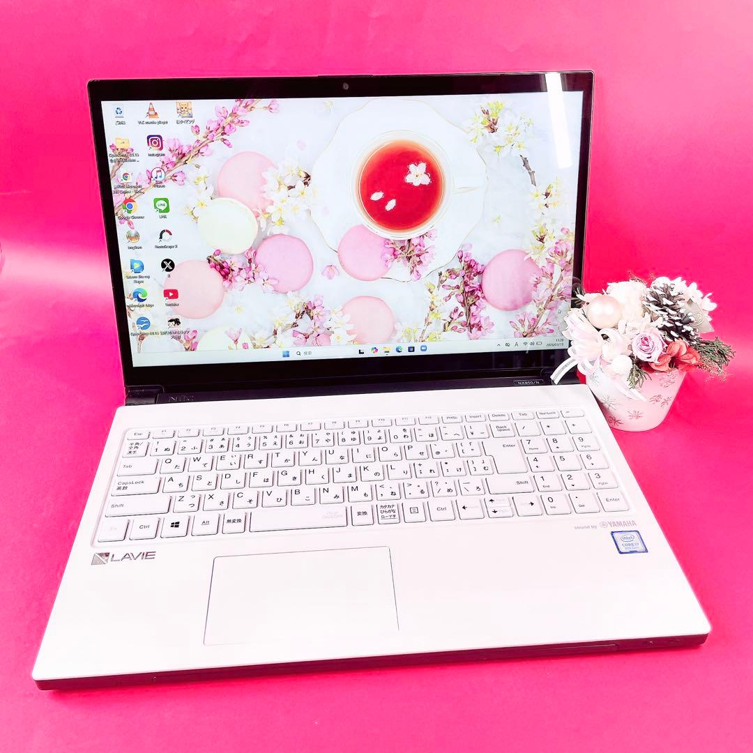 Windows11対応❣️Corei7薄型ノートパソコン✨️SSDカメラ✨️ブルーレイ