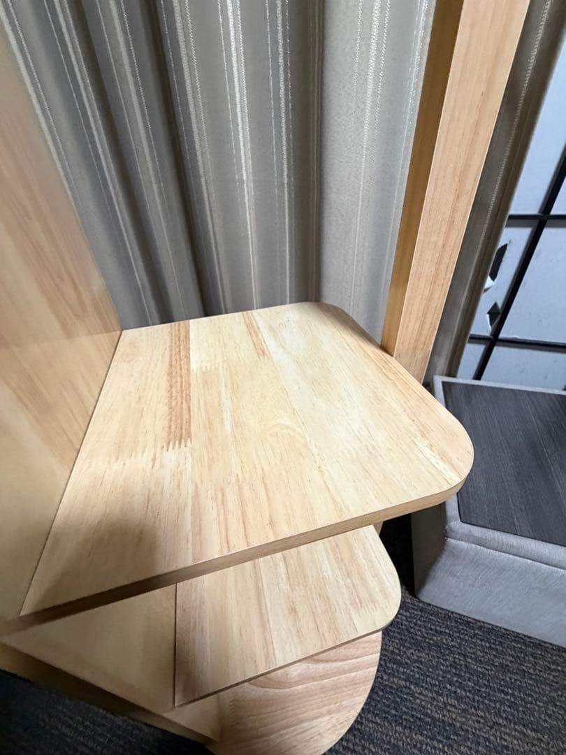 回転式ミラー付きハンガーラック 木製 ナチュラル 収納棚4段 キャスター付き