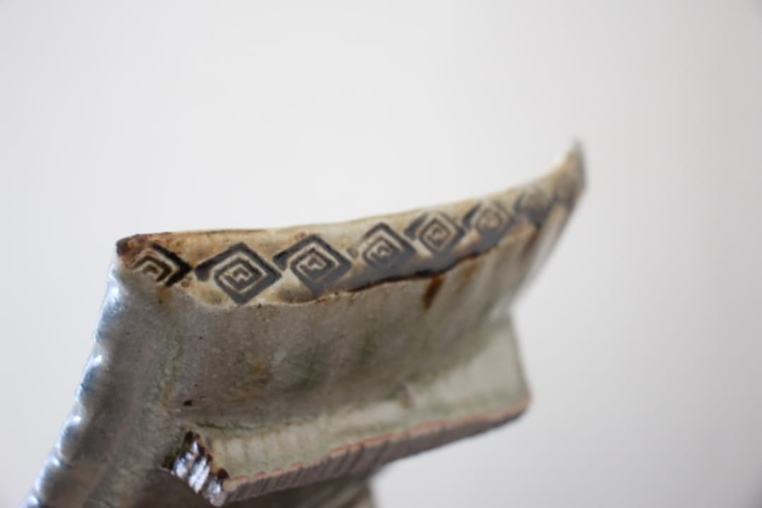 未使用　陶芸家　深谷泰　脚付き　皿　ペア