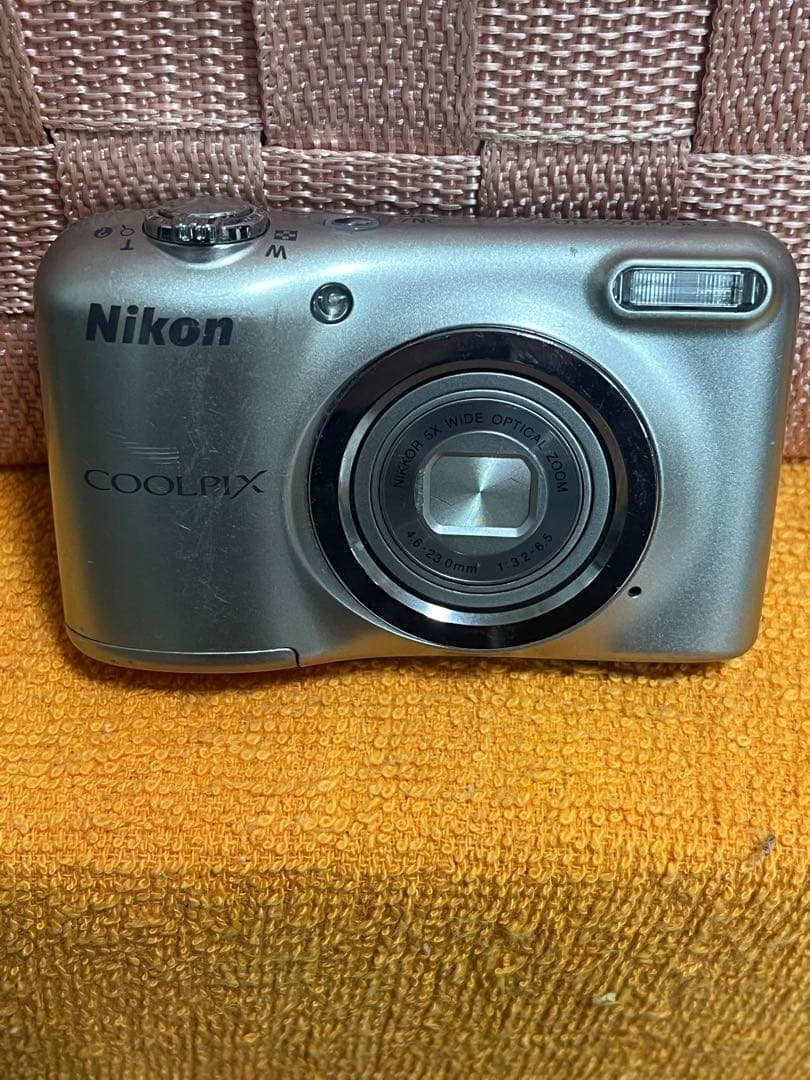 Nikon COOLPIX A10 コンパクトデジタルカメラ