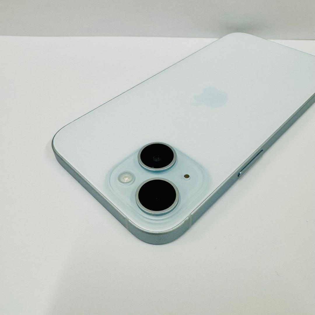 iPhone 15 128GB SIMフリー新品同様バッテリー98％