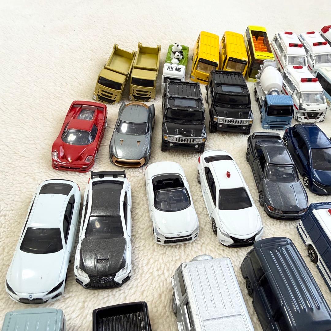 d*9様 トミカ プレミアムトミカ まとめ売り ６１台