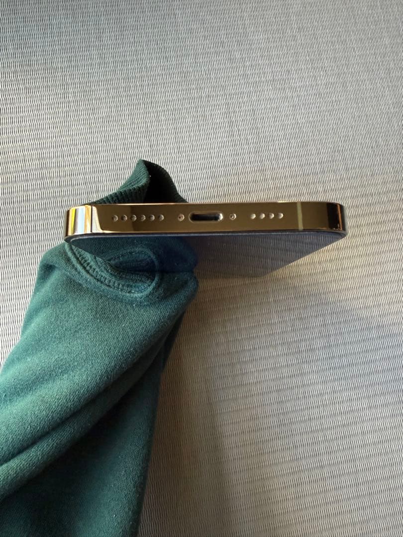 Apple iPhone 14 Pro MAX ゴールド　本体