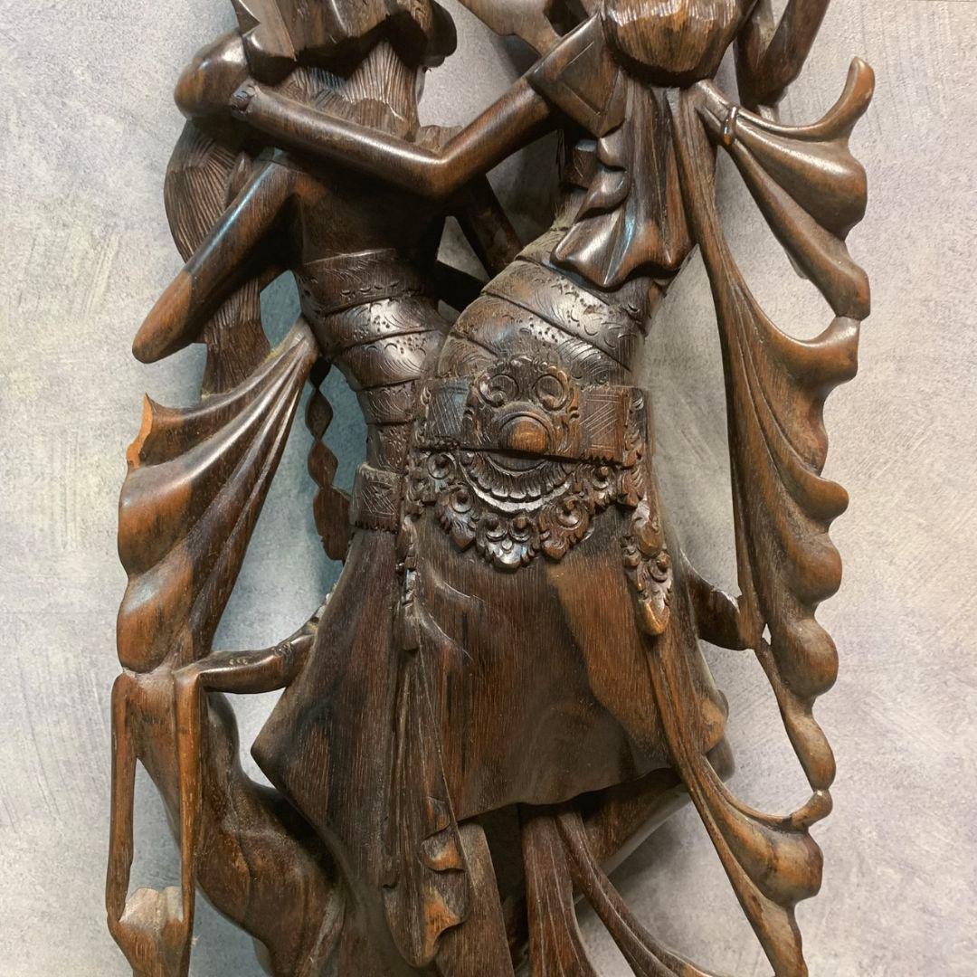 K194 木彫り 彫刻 伝統工芸品 置物 バリ島