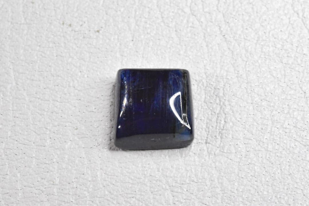 ネパール カリコットジャジャルコット産 カイヤナイトスクエアルース