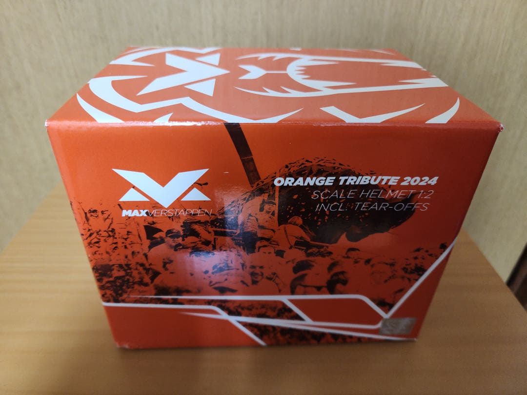 マックス・フェルスタッペン レッドブル1/2ヘルメット2024年ヨーロッパ仕様