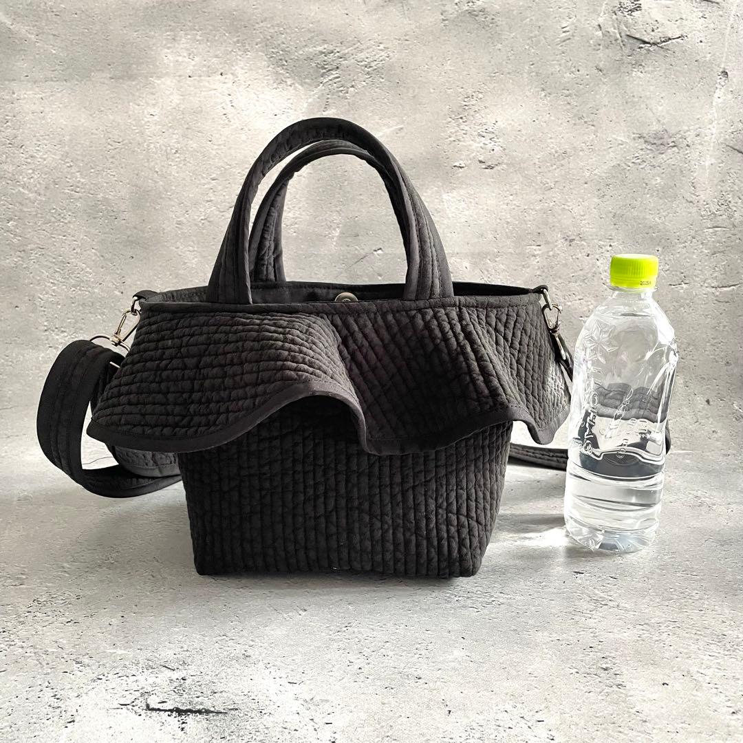 フレアフリル付きトートバッグ（S）　2way ヌビバッグ　ショルダー紐付　BK