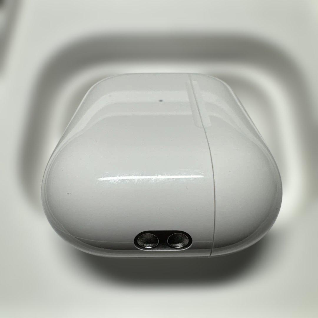 AirPods Pro第二世代　ケースと左耳のみ(接続確認済) ※充電コードなし