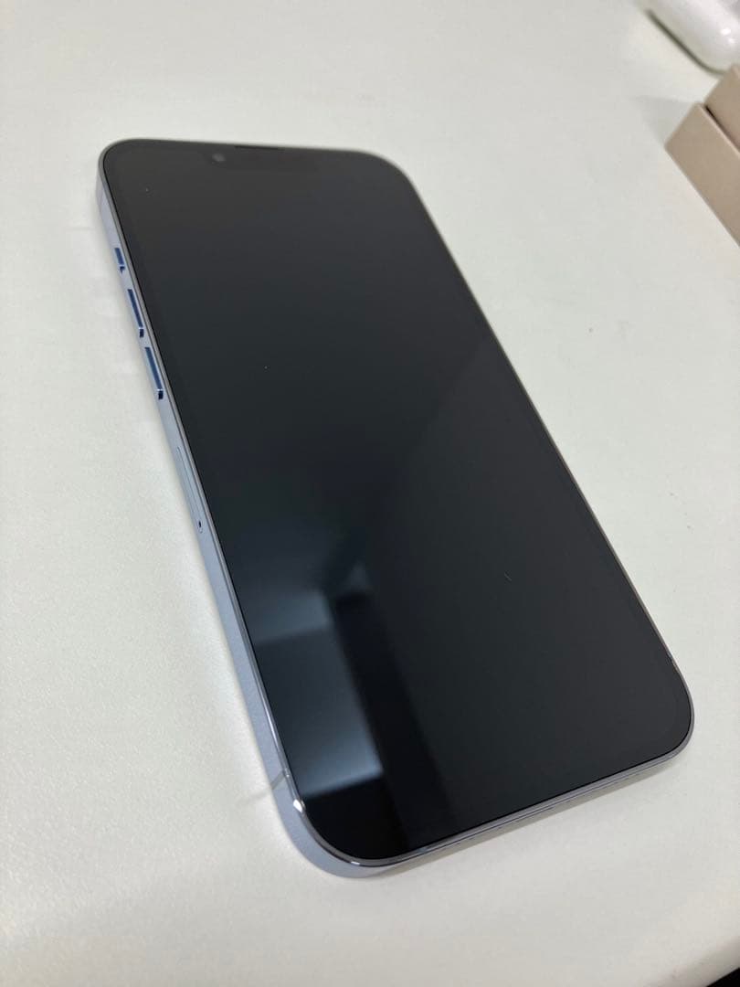 《チョコ》交換品 未使用128GB iPhone 13 Pro 本体