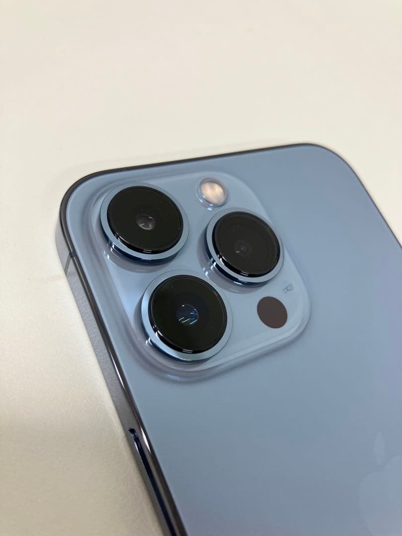 《チョコ》交換品 未使用128GB iPhone 13 Pro 本体