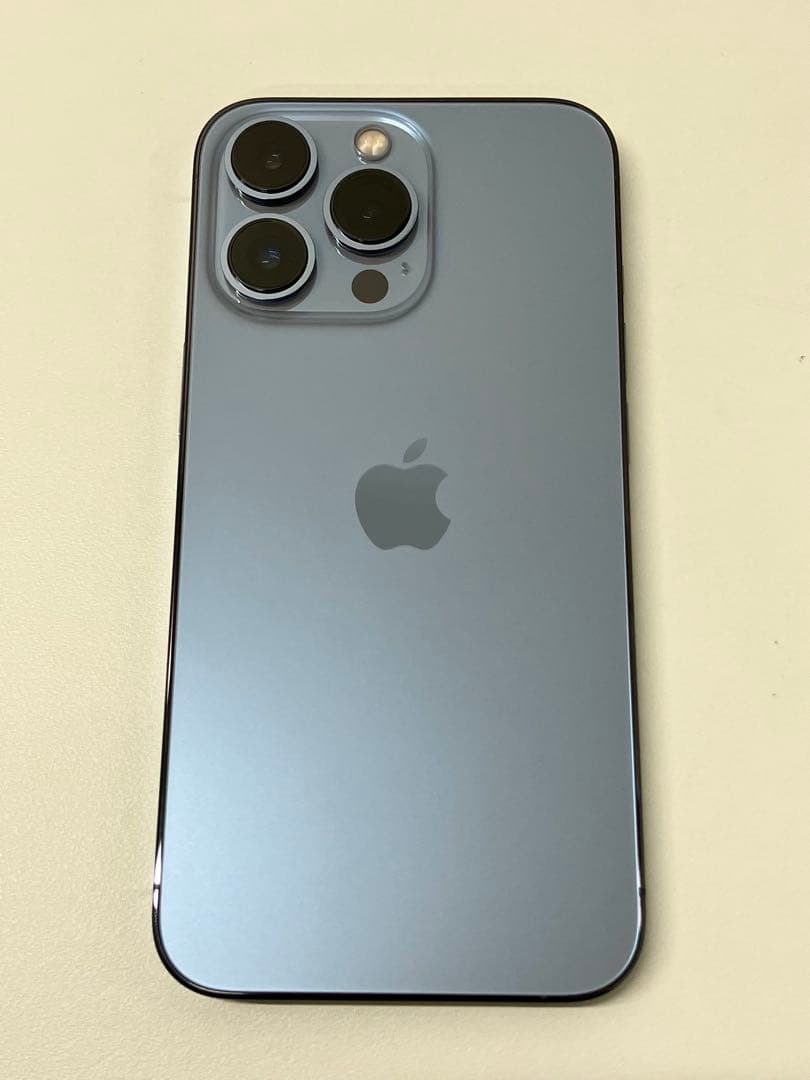 《チョコ》交換品 未使用128GB iPhone 13 Pro 本体