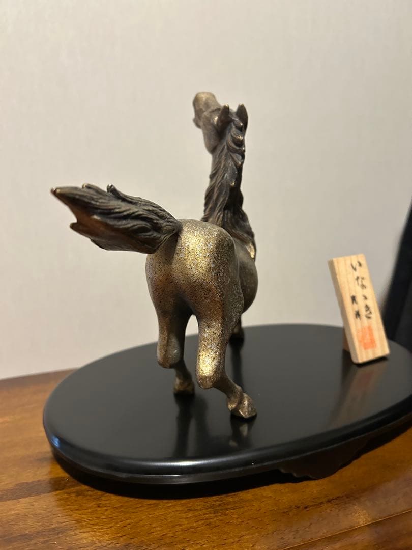 【新品未使用‼️】いななき 馬の彫刻 干支置物 オブジェ 昭和レトロ縁起物 ホース