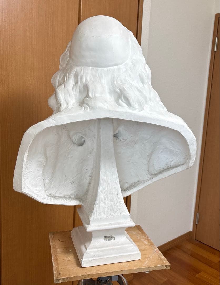 【引取り限定】石膏像 モリエール