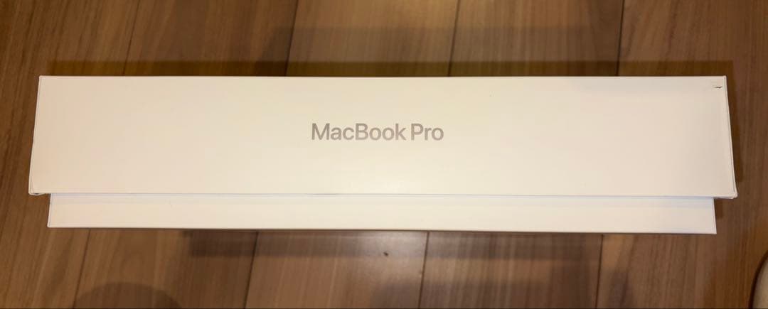 美品　MacBook Pro・M2・8GB・512GB SSD 付属品完備