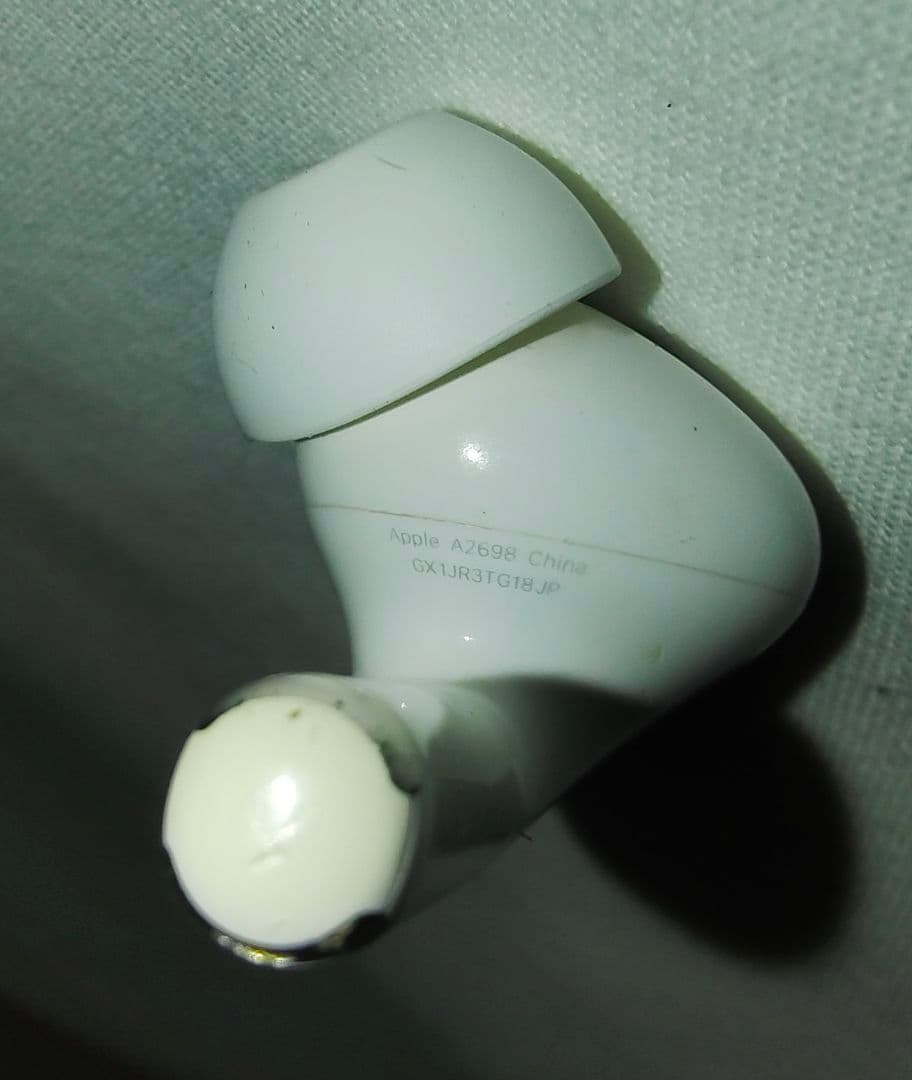 ✨AirPods Pro 第2世代 イヤホン 右 A2698 R✨