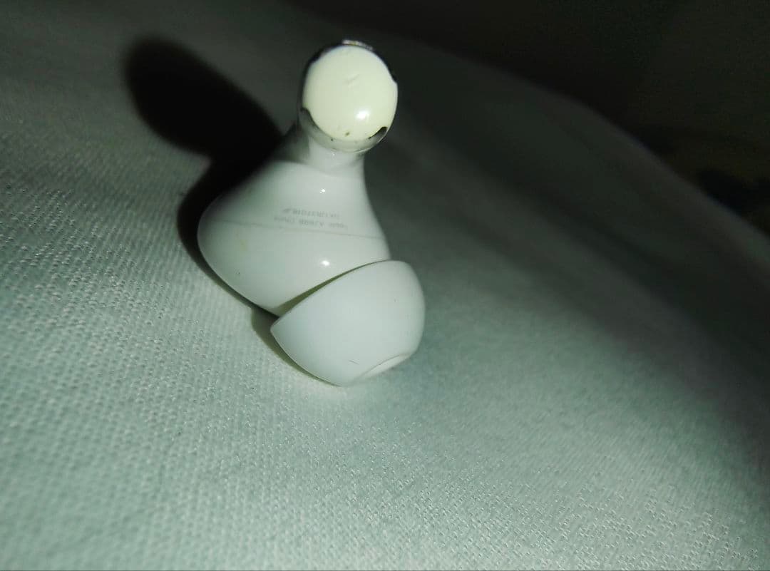 ✨AirPods Pro 第2世代 イヤホン 右 A2698 R✨