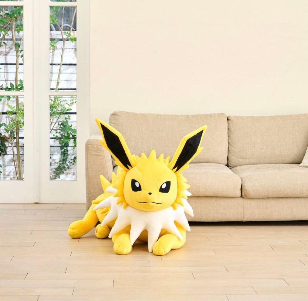 ポケモンセンター オリジナル ぬいぐるみ 等身大 サンダース 寝そべり