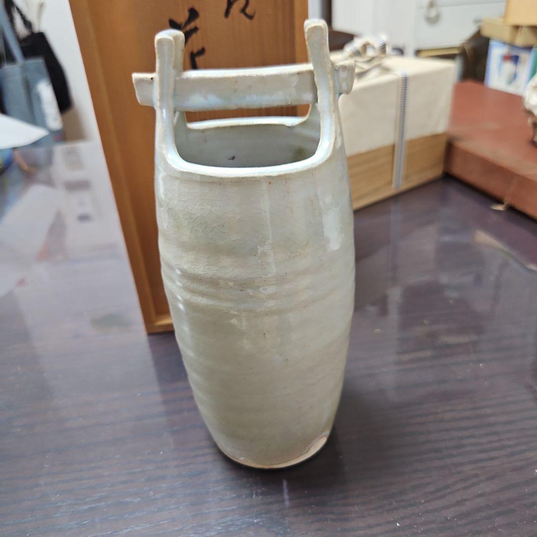 萩焼 持ち手付き白陶器花瓶 高さ約20cm
