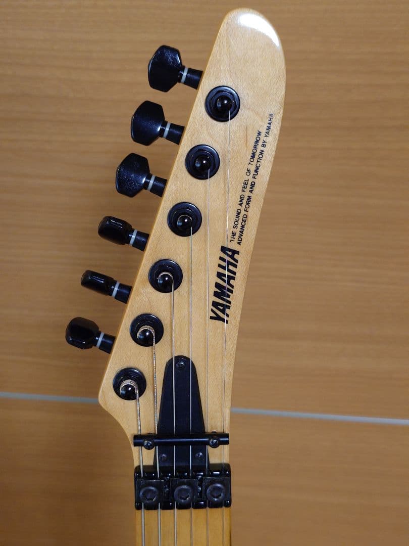 ヤマハ　MG-MⅡG B'z 松本モデル ネオン