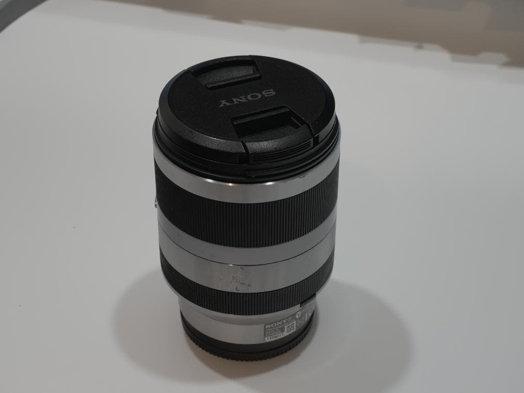 Sony 18-200mm f/3.5-6.3 OSS Eマウント APS-C