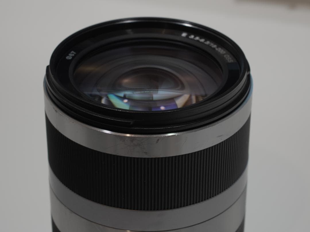 Sony 18-200mm f/3.5-6.3 OSS Eマウント APS-C