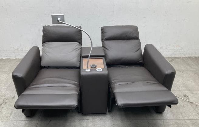 ダークブラウン 合成皮革 2人掛けソファ　ニトリ　Nストラス　2モーター