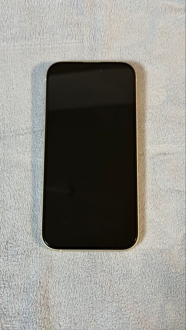 iPhone 15 256GB イエロー 89% 物理SIMカード