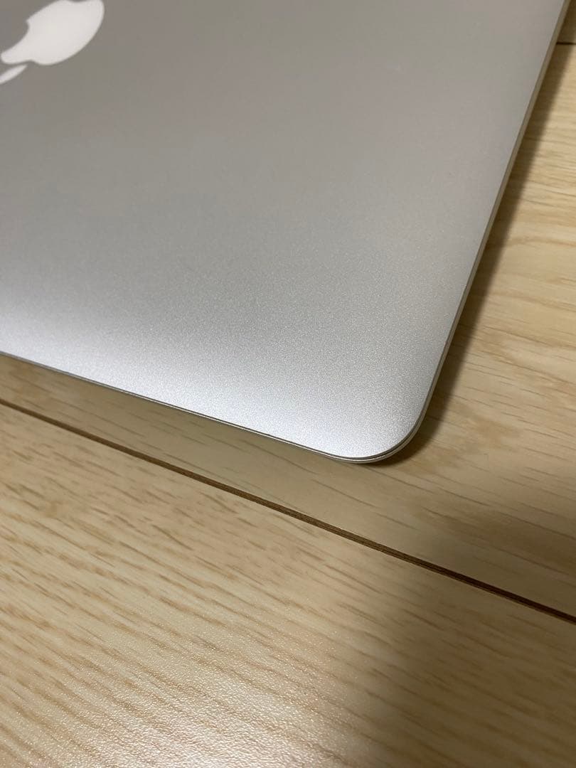 MacBook Air 2017 ジャンク品 内蔵SSD認識不可 電源OK