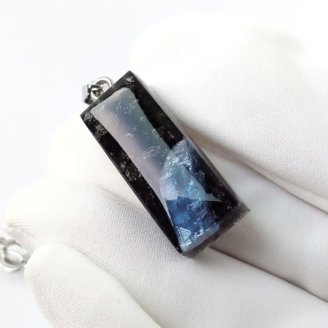 オルゴナイト｜心身を浄化し調子を整える｜カイヤナイト×エリートシュンガイト