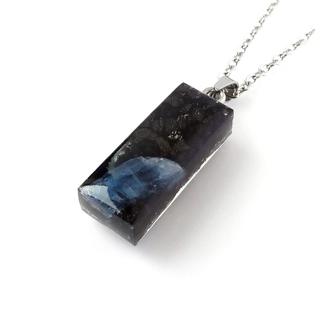 オルゴナイト｜心身を浄化し調子を整える｜カイヤナイト×エリートシュンガイト