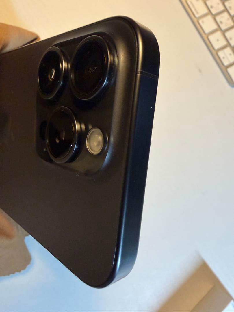 iPhone 15 Pro スペースブラック 本体