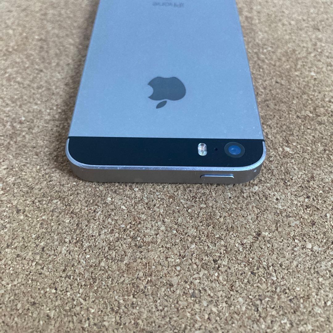 765【早い者勝ち】電池最良好☆iPhoneSE 64GB SIMフリー☆