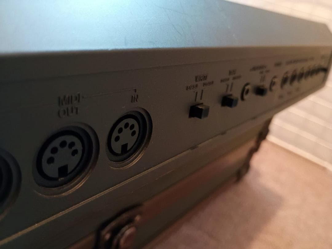 【希少・美品】KORG DW-8000 専用ハードケース付（動作未確認）